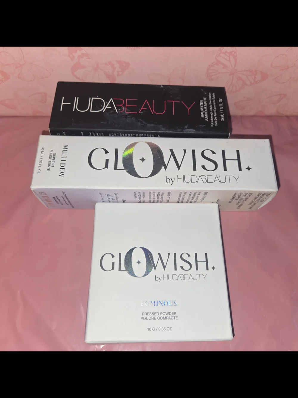 GloWish by Huda Beauty Foundation